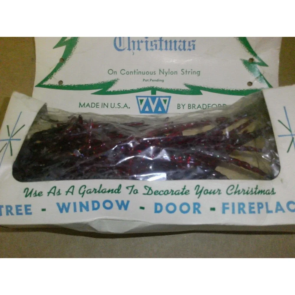 Vintage Bradford Decorative Garland for Christmas ICICLES  RED Color Plastic